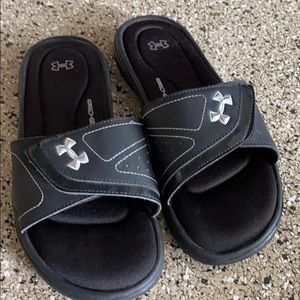 Under Armour Sandals/slide